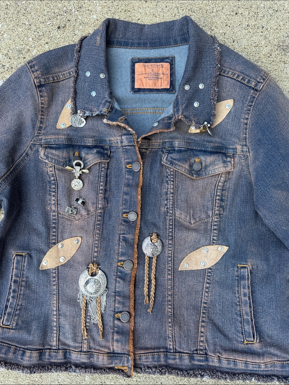 Vintage/Y2K Sonoma Denim Western Distressed Jacket with Charms Size L